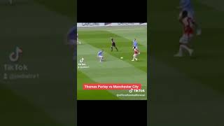 THOMAS PARTEY VS MAN CITY [upl. by Naffets]