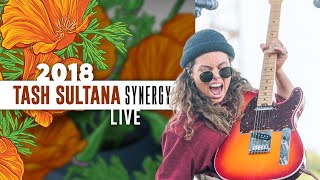 Tash Sultana quotSynergyquot Live  California Roots 2018 [upl. by Idner197]