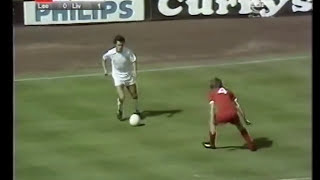 10081974 Charity Shield LEEDS UNITED v LIVERPOOL [upl. by Htidirrem]