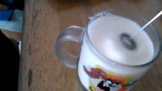 Aerolatte Review Frothing Cold Milk In Under 1 Minute [upl. by Anny]