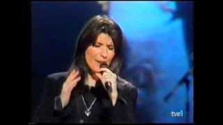 Especial Laura Pausini en TVE 1994  Amores extraños [upl. by Nuahsel]